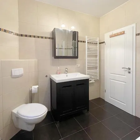 Jaegerstrasse 7 1 Daire Kolpinsee